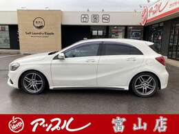 当社は国土交通省指定の整備工場（SHIMARSメカニックセンター）にて納車前点検を実施致します。