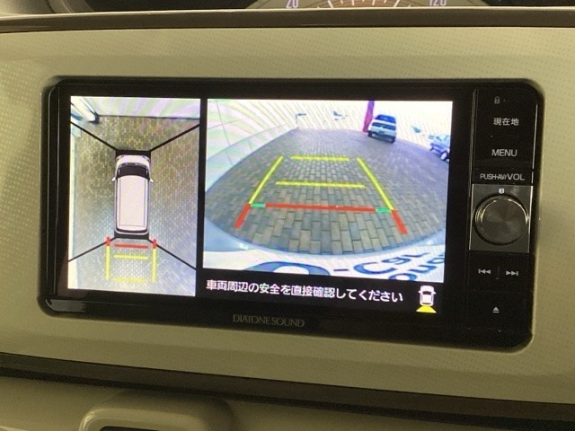 全方位モニターがついています！　車の周囲を360°安全確認できるので、普段の駐車はもちろんの事、縦列駐車や幅寄せの際にも活躍してくれますよ。