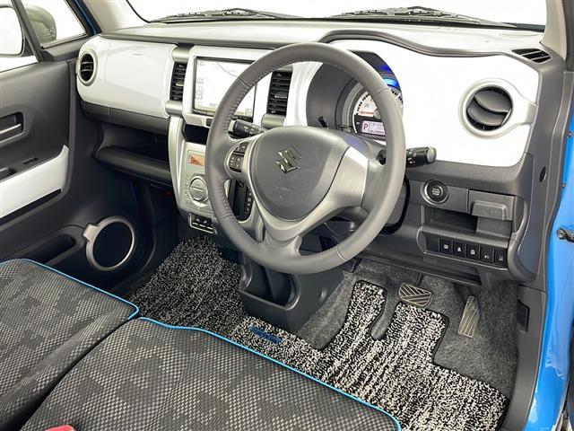 【インパネ全体】全方位で視界が広く、高い目線で運転もしやすいです！
