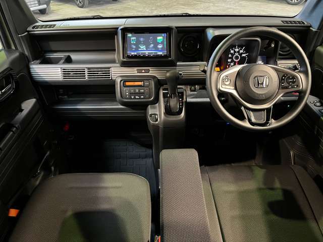☆オンライン商談、ビデオ通話での現車確認実施中☆スマホ、PCがあればおうちで簡単オンライン商談！！定番のLINEやインストールすればすぐ使えるZOOMがおススメ♪遠方の方やお忙しい方にピッタリですよ☆