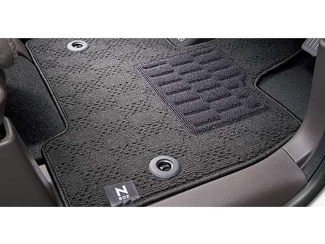 （フロアマット・スタンダード）　差額で他のフロアマットにも変更も可能です☆