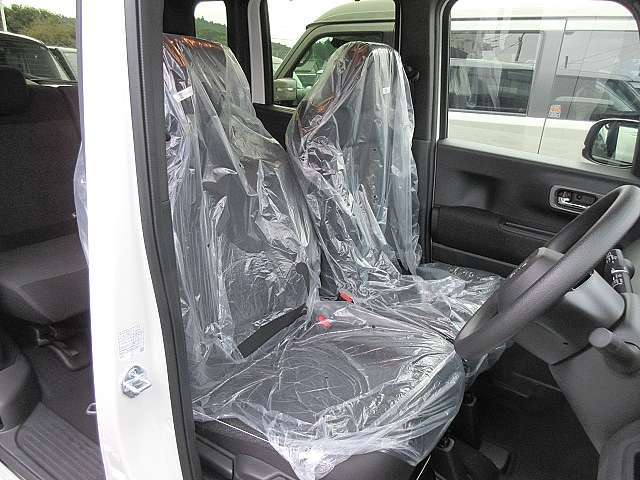 （フロントシート）