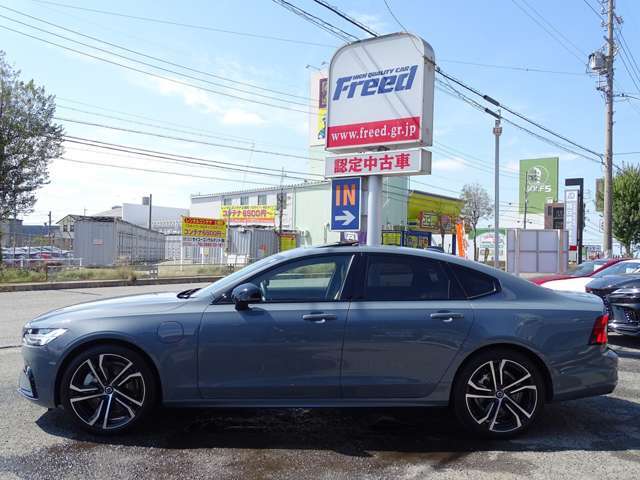 ☆お支払総額にボルボディーラーでの保証継承費用が含まれております。ご納車前にこちらで手続きを行いますのでご安心くださいませ。保証継承費用を請求したり、有償保証への加入をOPで付けたりはしません！☆
