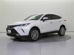優れた走行性能に加え、さまざまなライフスタイルに合った使い方を可能にするSUVモデルです。