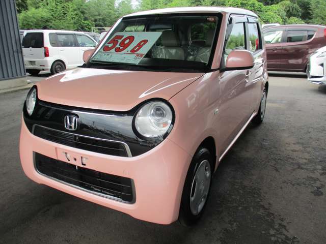 車検点検整備、オイル交換　オイルフィルター交換　アイドリングストップ車専用バッテリー交換　ワイパーブレード3本交換　点検整備で悪いところは交換、修理してお渡しします。