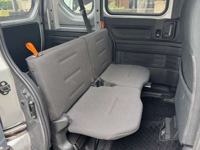 弊社販売車両は、しっかり内装クリーニングを行った状態でご納車させていただきます！