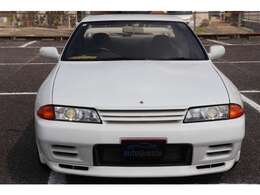 基本的には現状整備になりますので、古い車ということもありませので、現車確認をできるお客様はできるだけ推奨しております。