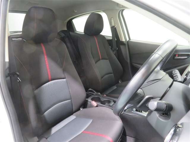 トヨタロングラン保証ならオーディオやカーナビ・エアコンも保証修理が可能なので、ご購入後も安心です！