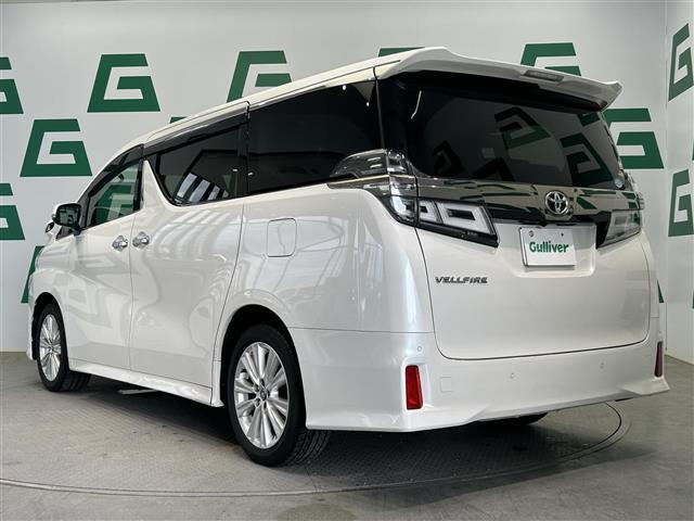 車両販売と整備・保証・クリーニングなどのサービスを自由にお選び頂けます。 そ サービスは必要な分だけお選び下さい。