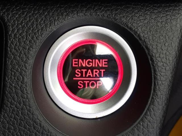 国産車から輸入車まで多様なお客様のニーズのお応えできるように、全国規模で豊富な在庫展開！車のことならWECARSへ！