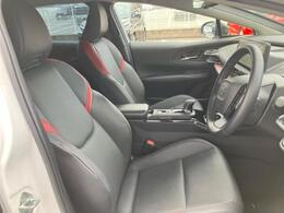 「この車の写真をもっと見たい」「状態が気になる」「この装備はついている？」どんな小さな疑問でもお気軽にお問い合わせください！