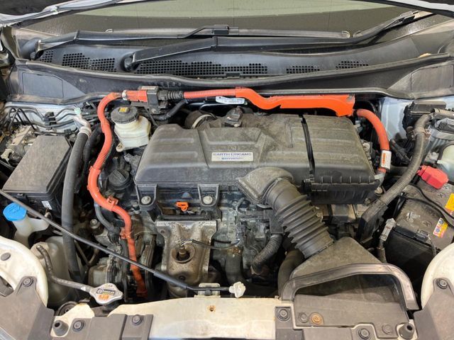 親切・丁寧な専門メカニックスタッフが応対！・車検・点検整備・事故等の修理などアフターサービスも安心。お車のカスタマイズもネクステージのサービススタッフまでご相談ください！