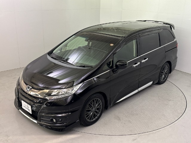 平成27年式のオデッセイアブソルート入庫！！ホンダセンシング搭載車！！無限フルエアロ！！純正フリップダウンモニター！！純正メモリーナビ！！全周囲カメラ！！純正ドライブレコーダー！！ETC！！