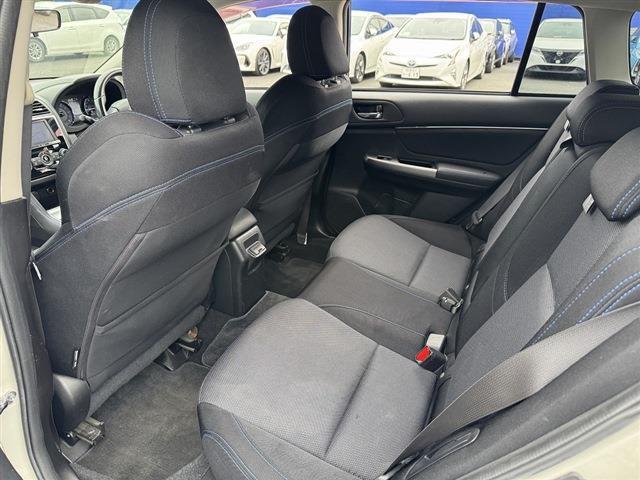 アイサイト・フルセグナビ・バックカメラ・BTオーディオ・ETC・USB・スマキー・パワーシート・LEDヘッドライト・純正18AW・ステアシフト・革ステア・アイドリングストップ・ドアバイザー