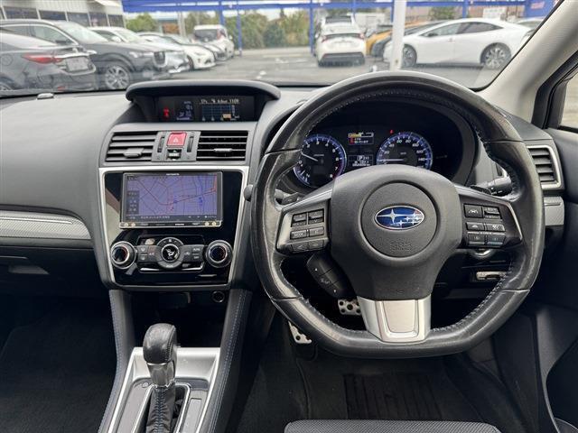 アイサイト・フルセグナビ・バックカメラ・BTオーディオ・ETC・USB・スマキー・パワーシート・LEDヘッドライト・純正18AW・ステアシフト・革ステア・アイドリングストップ・ドアバイザー