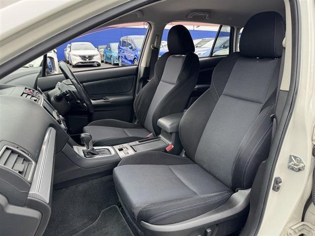 アイサイト・フルセグナビ・バックカメラ・BTオーディオ・ETC・USB・スマキー・パワーシート・LEDヘッドライト・純正18AW・ステアシフト・革ステア・アイドリングストップ・ドアバイザー