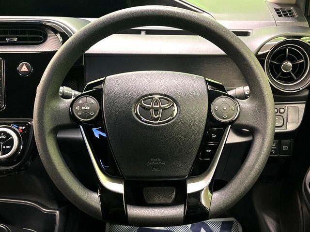 【ステアリングスイッチ】運転中、前方から目線をそらすことなく、オーディオ等の操作が可能な便利機能！安心＆快適なドライブを演出してくれます♪