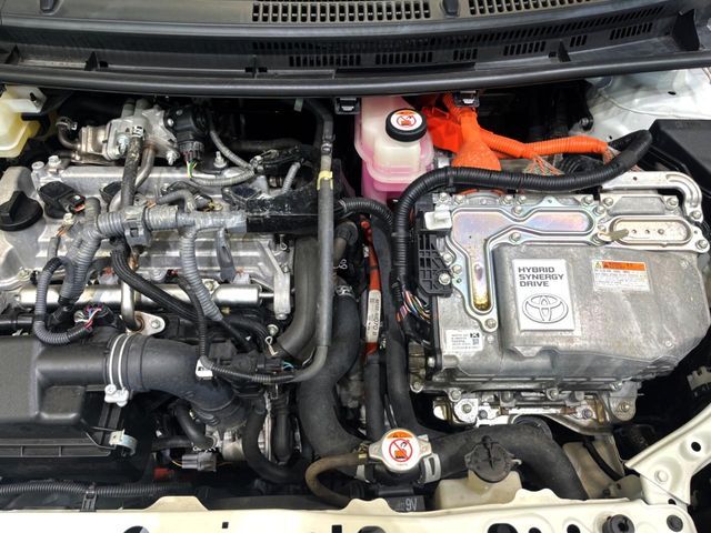 親切・丁寧な専門メカニックスタッフが応対！・車検・点検整備・事故等の修理などアフターサービスも安心。お車のカスタマイズもネクステージのサービススタッフまでご相談ください！