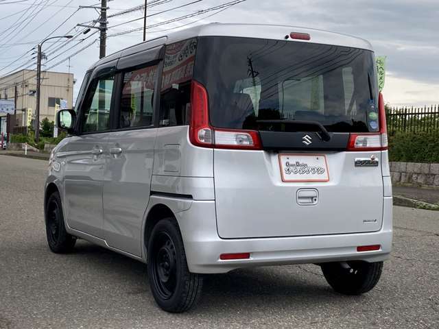 納車前の整備もしっかりさせていただきます。もちろんアフターサービスもお任せ下さい！