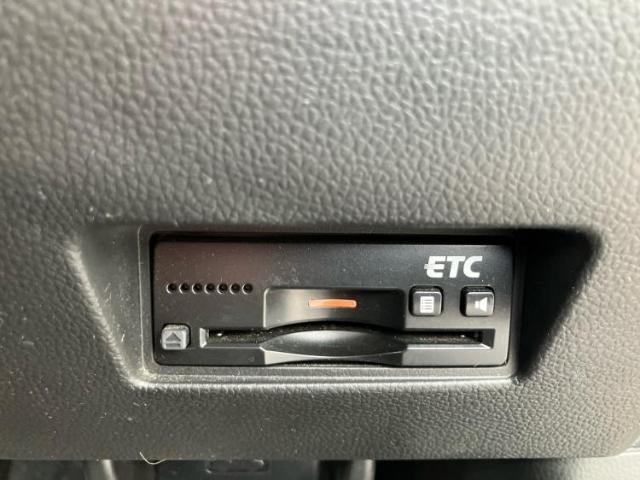 お車に合わせて無料保証以外にも、保証範囲、期間、距離を拡充させた有料保証もご用意しております！中古車の購入が初めてで不安・・・というお客様もご安心ください！