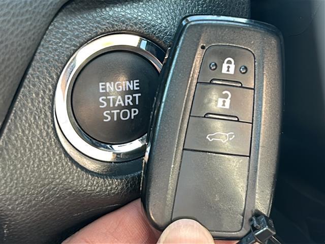 ヘッドライト・ホイール・フロントガラスなど色々な部分コーティングをご用意しております！