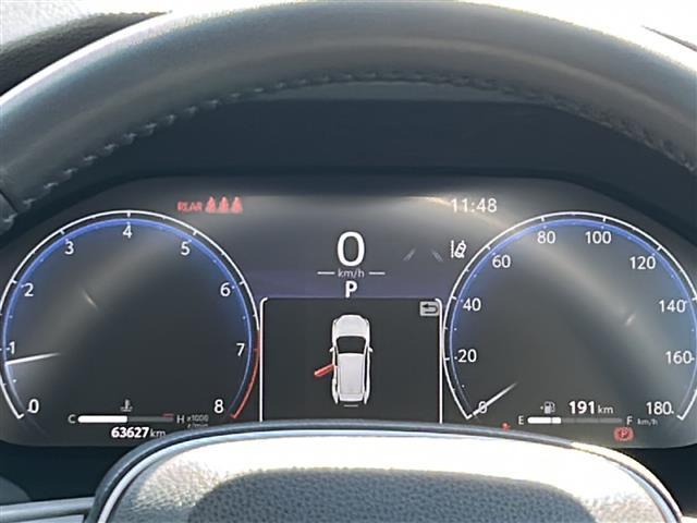 スピードメーターの画像です。店舗にて現車の確認もいただけますので、お電話で在庫のご確認の上是非ご来店くださいませ！！！ワクワクするクルマ選びをご提案します！