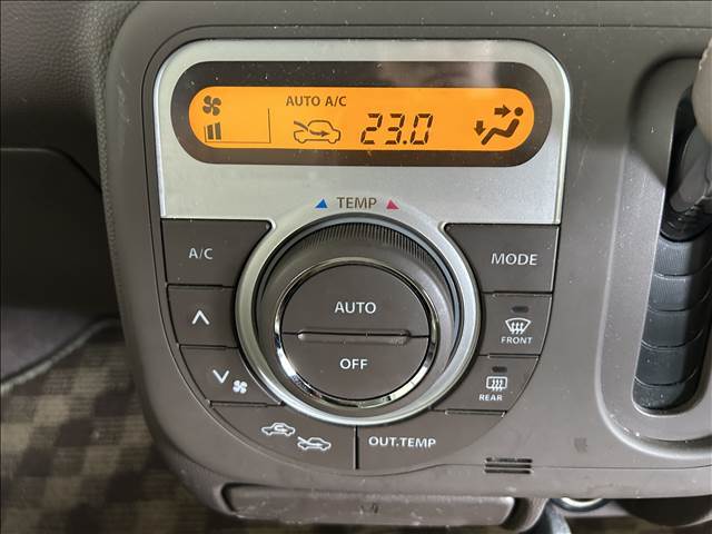 ご納車後も安心、安全なお車にお乗りいただく為にお得な保証パックもご用意しております。軽スマイルは、ご成約から納車後までお客様の大切なお車のサポートをさせていただきます！