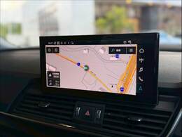 純正ナビ搭載でロングドライブも快適！