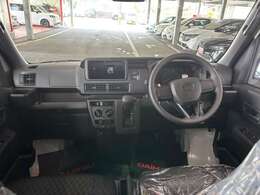 新車・中古車・買取のことならTAX長崎へおまかせ下さい！良質の中古車を多数在庫しておりますので、ぜひ実際に1度ご覧下さい。