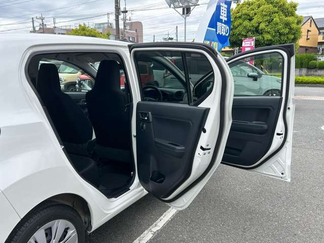 自社陸運局認証工場完備！国家資格車検検査員資格を持った整備士。納車後もご安心頂けます♪点検や車検・保証修理お任せ下さい！！！