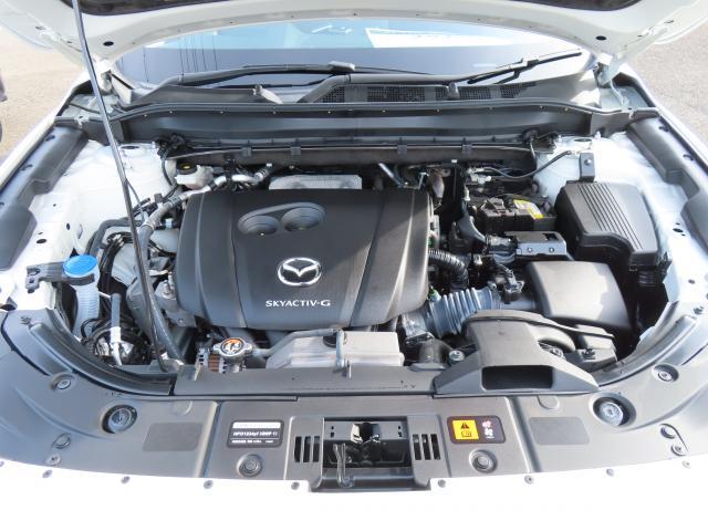 軽快なパフォーマンスと燃費性能を発揮する高効率直噴ガソリンエンジンです。