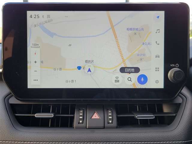 いまや必須装備「ナビゲーション」搭載！知らない場所にスイスイッとドライブ。もう、これなしではハンドルを握れませんね！でも運転中の操作は危険ですのでご注意ですね☆