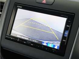 ◆バックカメラ◆リバースにするだけで映ります、後方の安全確認や、狭い駐車場での車庫入れ、雨の日や夜間など視界の悪い時に便利です！安全にバックする為には欠かせない装備です。