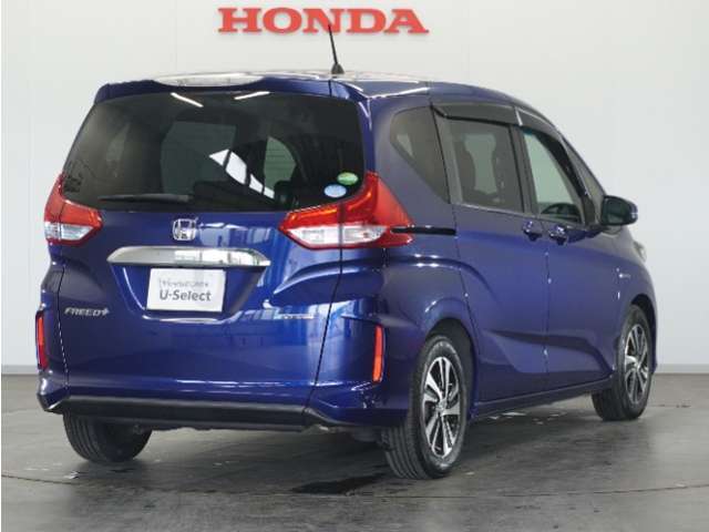 車両本体価格以外に必要な諸費用を含めたお支払い総額で検討して下さい！車両価格は安いけど諸費用が高い！なんてことにならないように当店は購入に必要な金額＝総額を表示しております！