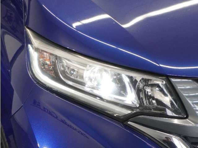 ◆LEDヘッドライト◆　LEDライトは、明るく視認性が良く、省エネで環境にもやさしいヘッドライトです！