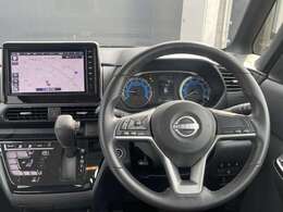 室内はルームクリーニングを行い納車になりますので納車後も快適な車内でお出かけできますよ