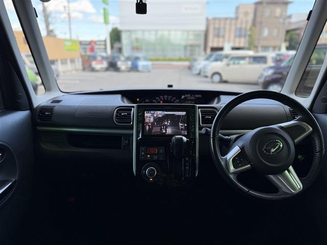 ★200名以上のスタッフで対応★　各専門店に専門のスタッフを配置する事でお客様に合ったアドバイスをさせて頂きます。女性スタッフも多数在籍していますので、女性の方でも安心してご来店ください！！