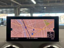 純正8型ナビ地デジ！Bluetooth搭載！