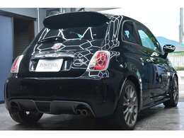 新規で車検を取得してお渡しのお車の車検費用は支払い総額に含まれております。