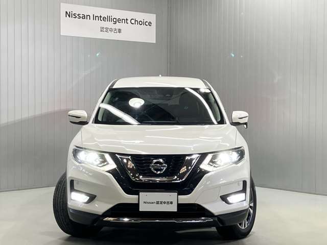 町乗りメインでもお使いいただけるエクストレイルは重量の軽い2WDが人気です！