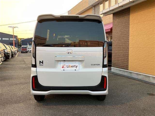■□■□■ 登録（届出）済未使用車はノルマ達成のために作られた走行100km未満、かつ初度登録または初度届出された車両でいわゆるアウトレット車です！■□■□■