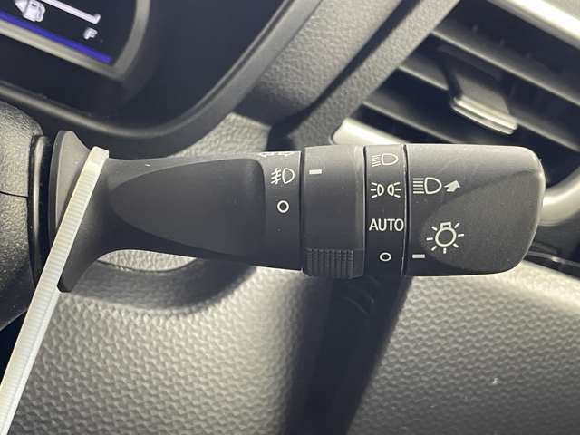 【運転席操作部】快適なドライブを楽しむための機能が装備されています！運転席から触れるので、使いやすいです！除菌プランいれていただくと、さらに清潔で安心していただけます！