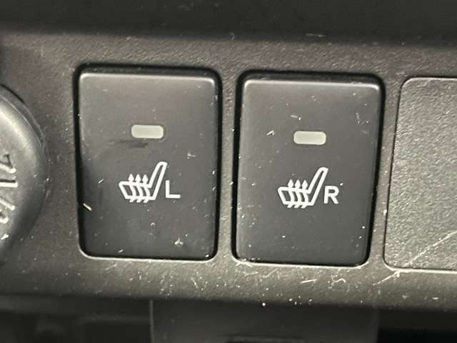 【運転席操作部】快適なドライブを楽しむための機能が装備されています！運転席から触れるので、使いやすいです！除菌プランいれていただくと、さらに清潔で安心していただけます！