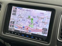 【純正ナビ】専用設計で車内の雰囲気にマッチしたナビが装備されています！利用時のマップ表示は見やすく、いつものドライブがグッと楽しくなります！