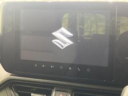 【ディスプレイオーディオ】お持ちのスマホやMP3プレイヤーとの無線接続で音楽再生が可能！コードで繋ぐわずらわしさも無く、手軽にお気に入りの音楽を楽しめます。