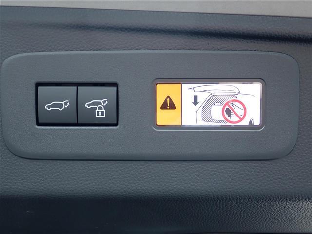 店頭在庫以外にも全国約4万台※の在庫から、ぴったりな1台をご提案します！※2023年10月現在の在庫台数です。売約済の可能性があります。