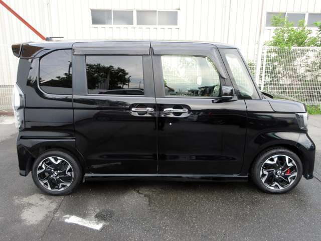 【購入後も安心】当店はご納車後も整備工場・鈑金工場も自社でご用意していますので、修理・整備・事故修理・保険修理・ワンポイント鈑金・鈑金塗装・オールペイント（全塗装）なども対応可能なのでご相談ください！