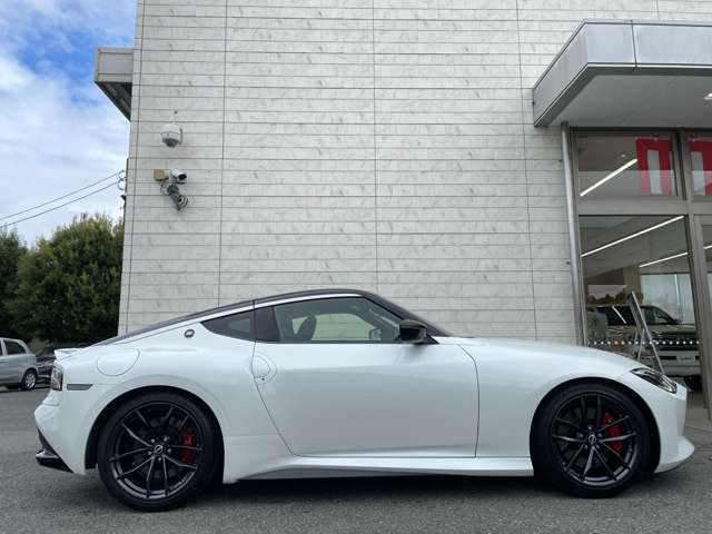 ◆ローン購入可能◆禁煙 6MT ツートンルーフ HKSスーパーターボマフラー HKSメタル触媒・HKSハイパーマックスR車高調（純正マフラー・純正触媒・純正足廻りあり） 純正RAYS鍛造19インチアルミ 純正3連メーター