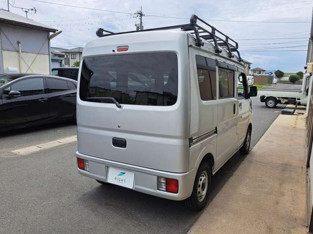 お車に関することは島根県出雲市のRIGHT.にお任せください！・営業時間 10:00～19:00 ・定休日 日曜、祝日※ご来店の際は事前にお電話ください