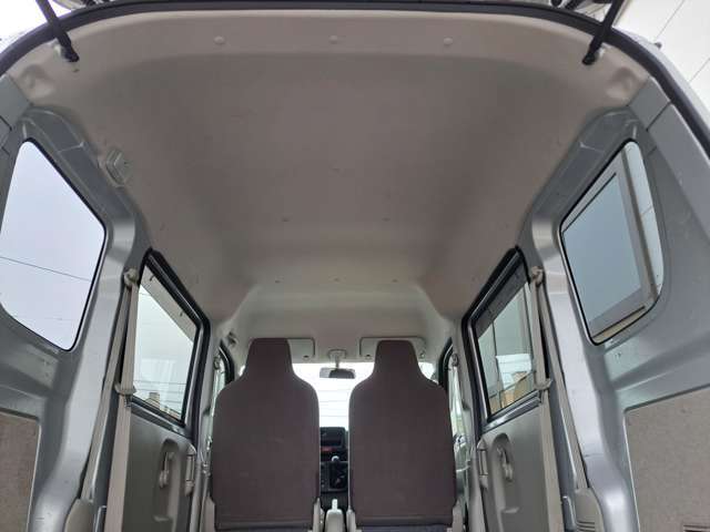 お車に関することは島根県出雲市のRIGHT.にお任せください！・営業時間 10:00～19:00 ・定休日 日曜、祝日※ご来店の際は事前にお電話ください